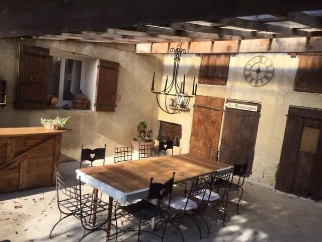度假居 皮埃尔拉特La Bastide Du Marais别墅